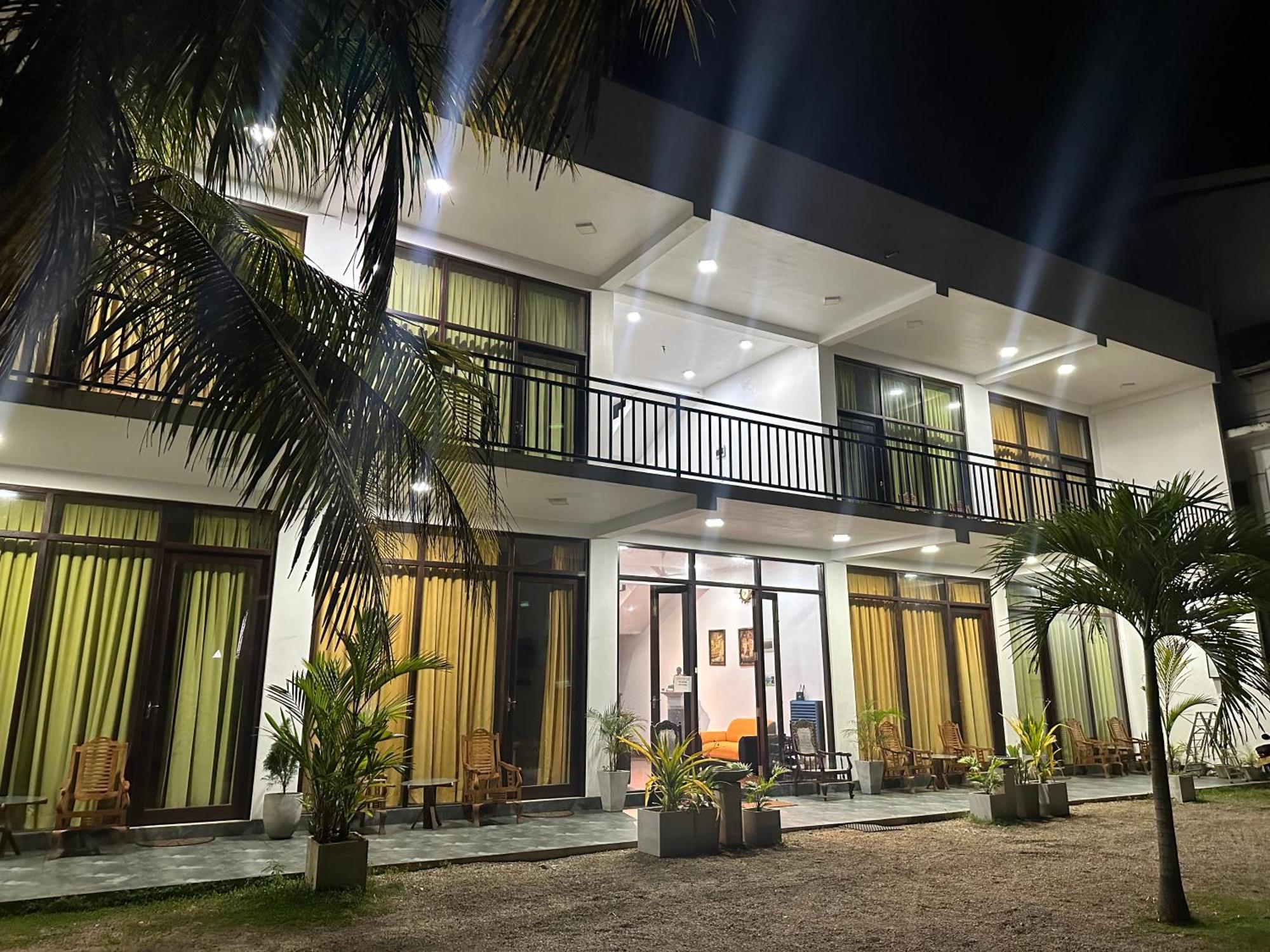 Jayaa Beach Talpe Exterior photo